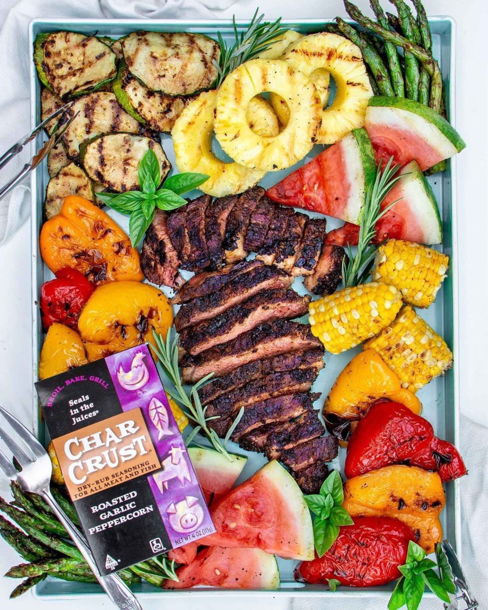 Steak Grill Board
&ndash; Char Crust® Dry-Rub Seasonings
